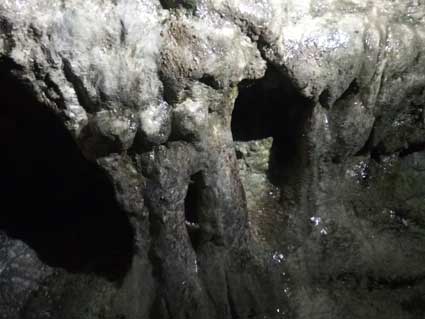 Grotte aux Fées, jpg 19kb