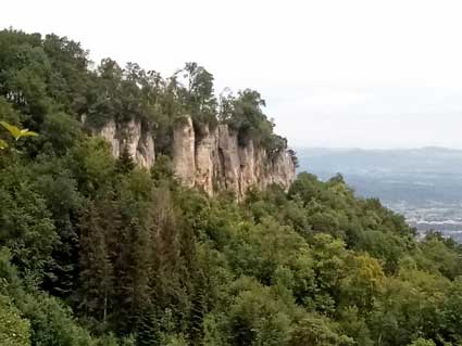 Felsen, jpg 30kb